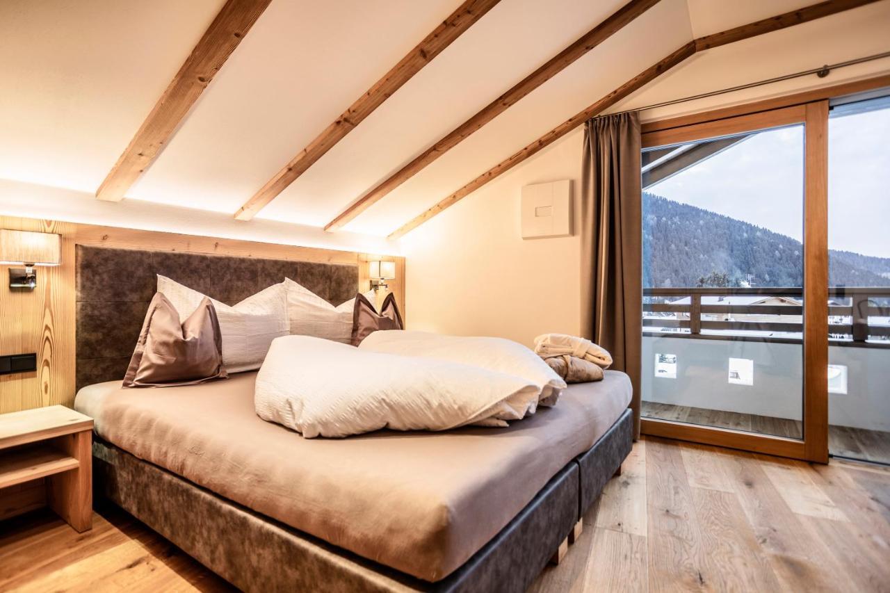Luxury Chalet Plazola Sëlva Buitenkant foto