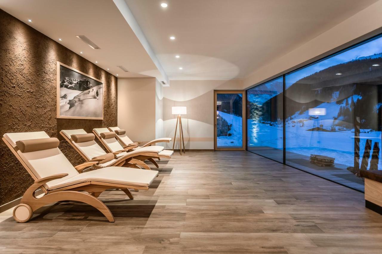 Luxury Chalet Plazola Sëlva Buitenkant foto