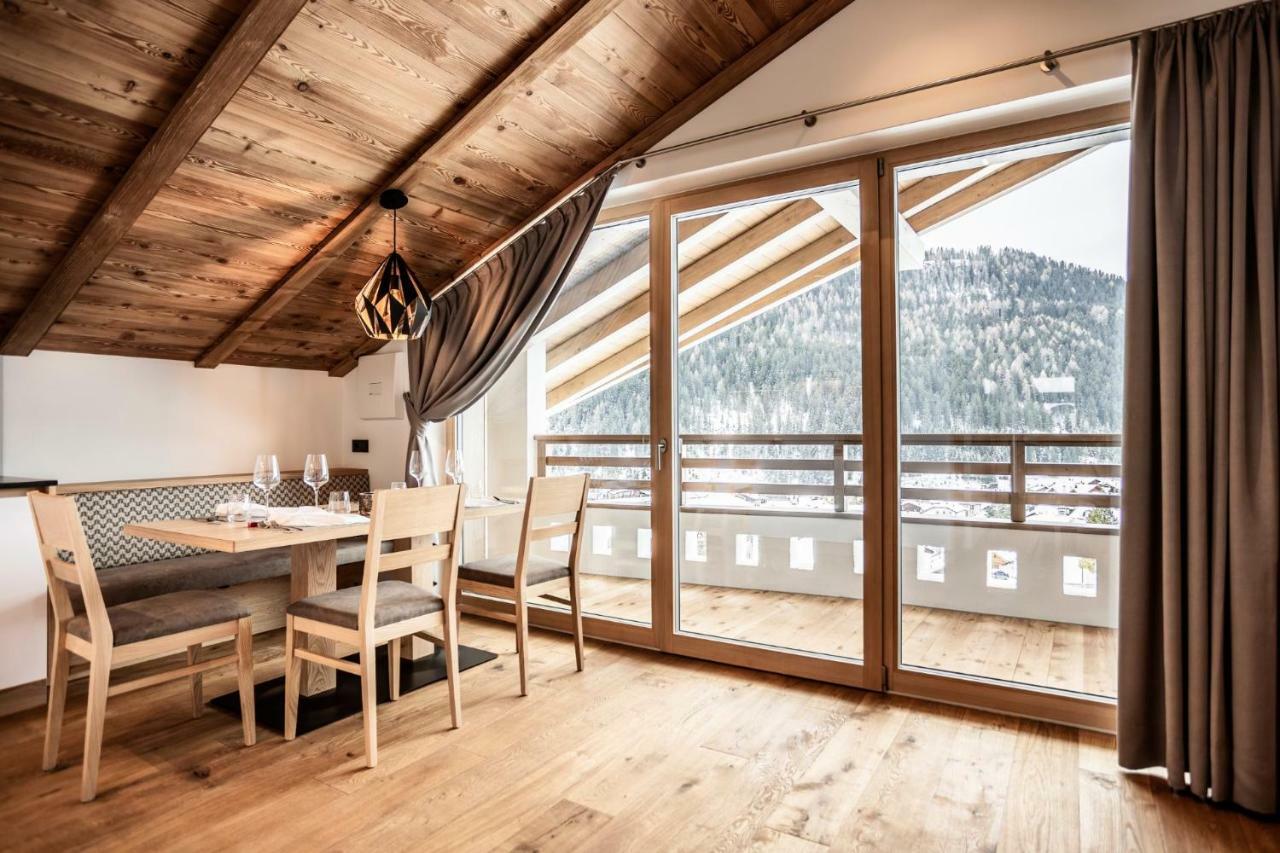 Luxury Chalet Plazola Sëlva Buitenkant foto